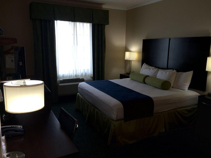 Bedroom 3, Cityview Inn and Suites, Bexar