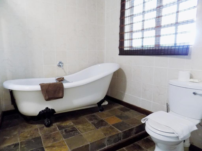 Bathroom, Floreat Riverside Lodge, Ehlanzeni