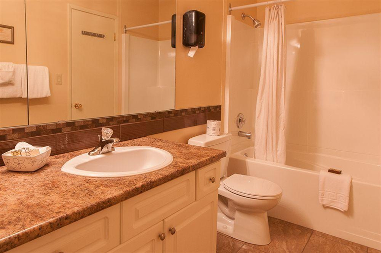 Bathroom 2, Okanagan Seasons Resort, Central Okanagan