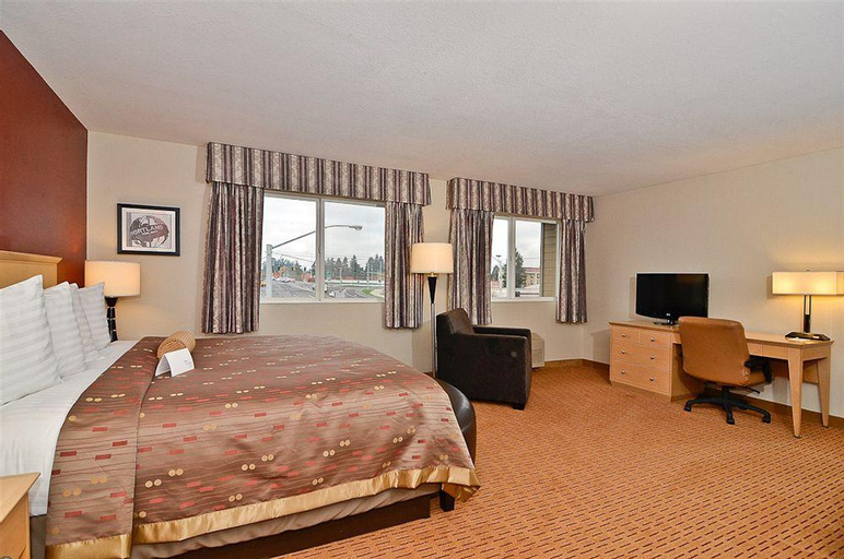 Clackamas Inn & Suites, Clackamas