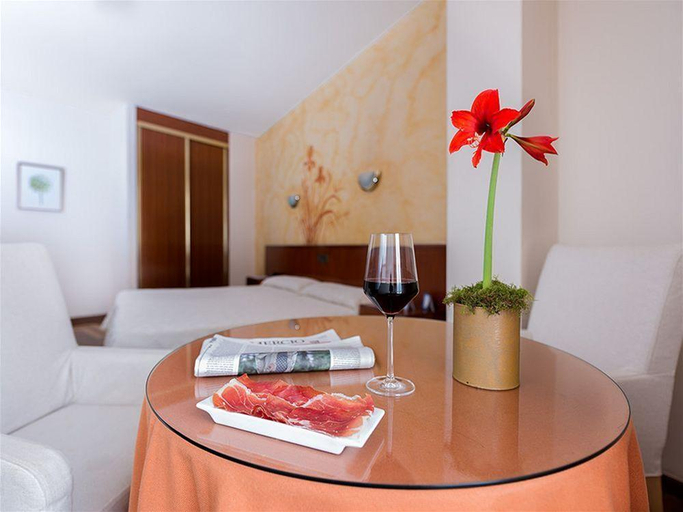 Bedroom 3, Hotel San Miguel, Asturias