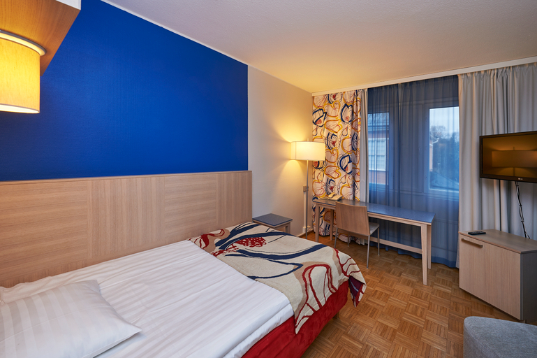 Bedroom, Lapland Hotels Kuopio, North Savonia