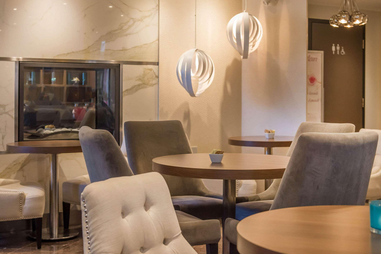 Public Area 2, Les Suites Victoria, an Ascend Collection Hotel, Communauté-Urbaine-de-l'Outaouais