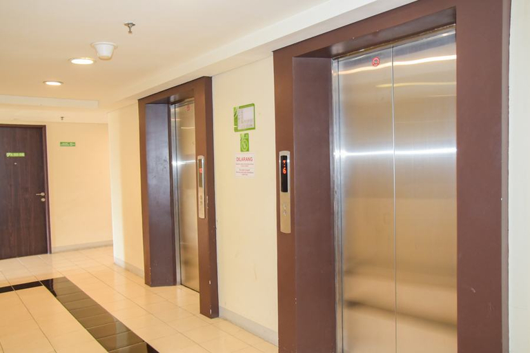 Public Area 4, RedDoorz Apartment @ Serpong Green View, South Tangerang