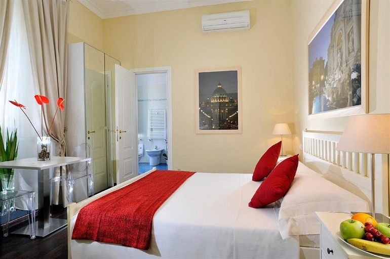 Bedroom 5, Sistine, Rome