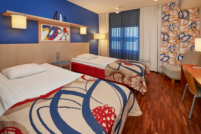 Bedroom 2, Scandic Atrium, Finland Proper