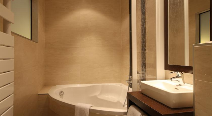 Bathroom, Choiseul Opera, Paris