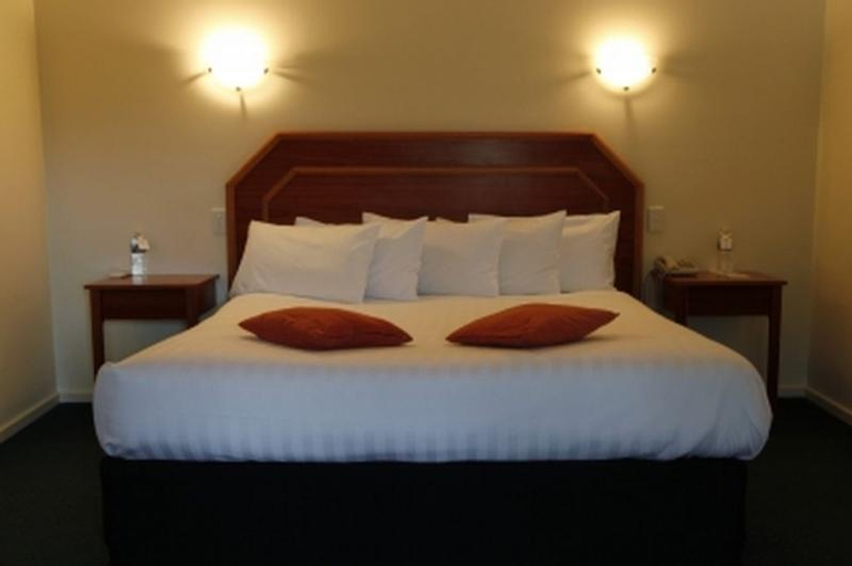 Eltham Gateway Hotel, Nillumbik - South