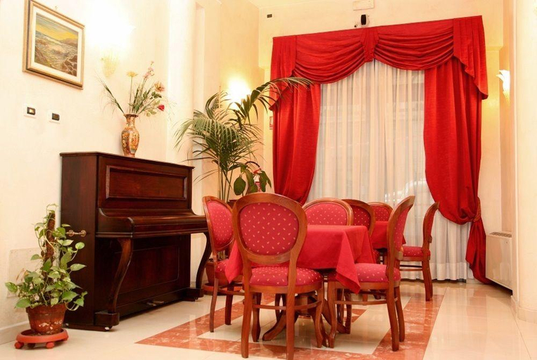 Public Area 2, Hotel Nizza, Torino
