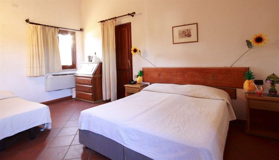 Bedroom 3, Hotel Le Rose, Nuoro