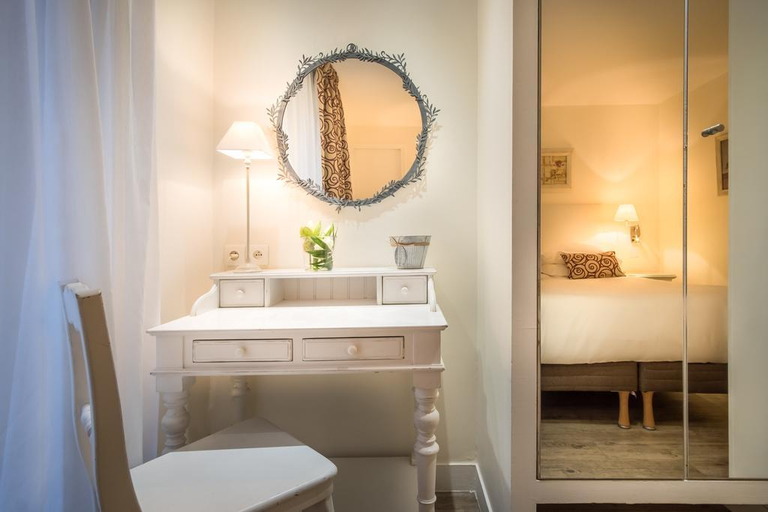 Bathroom 4, Hotel Arcadie Montparnasse, Paris