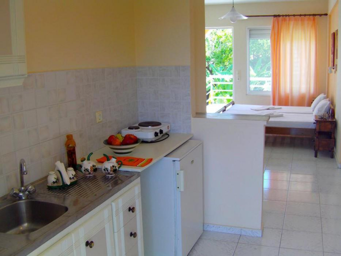 Others 3, Drosia Apartments, Ionian Islands