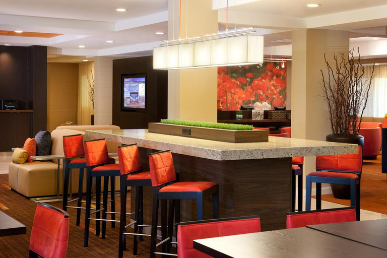 Food & Drinks 5, Courtyard Milpitas Silicon Valley, Santa Clara