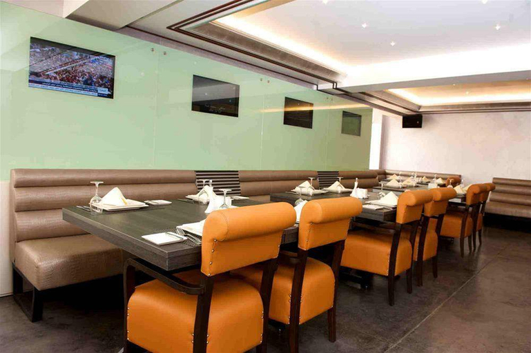 Food & Drinks 4, The Avenue Suites, Eti-Osa