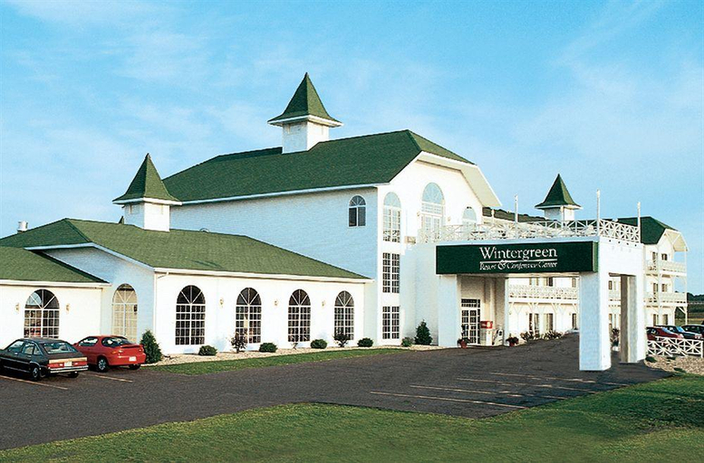 Exterior & Views 2, Wintergreen Resort and Conference Center, Sauk