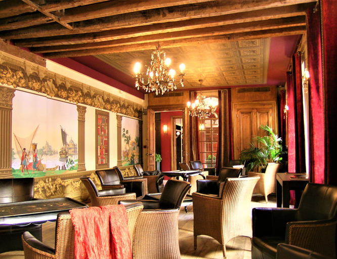 Public Area 3, Le Relais Monceau, Paris