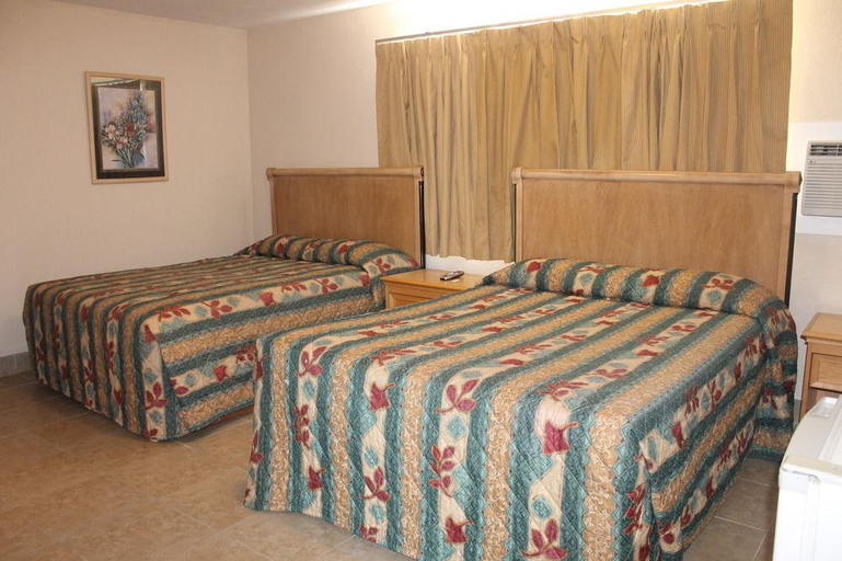 Bedroom, Stagecoach Motel, Nevada