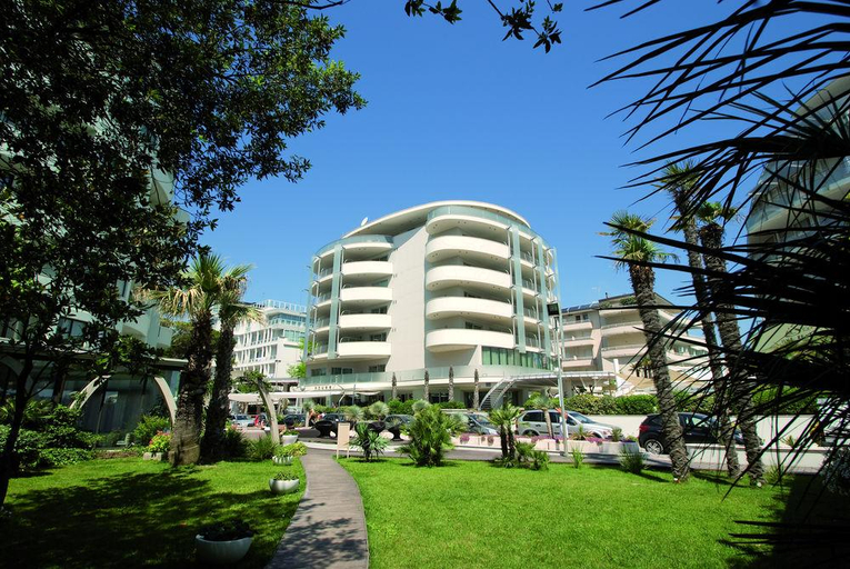 Exterior & Views 1, Hotel Premier & Suites, Ravenna
