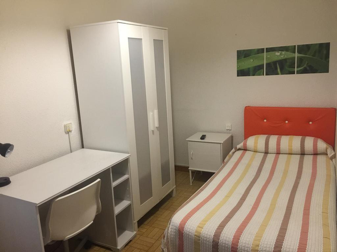 Bedroom 3, CH Olmedo, Madrid
