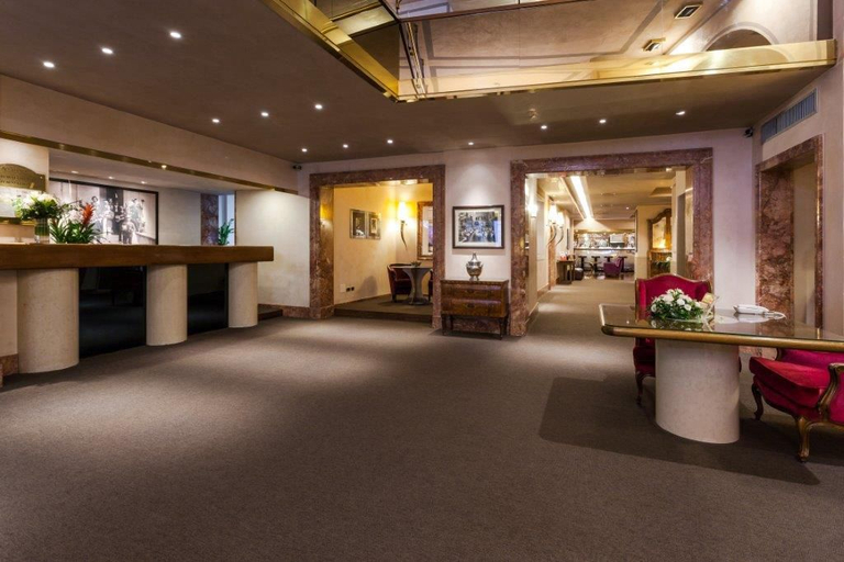 Public Area 3, Hotel Accademia, Verona