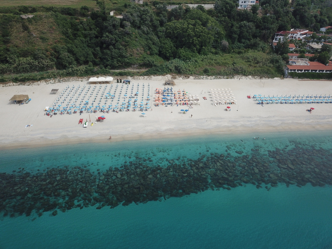 Others 5, New Paradise, Vibo Valentia