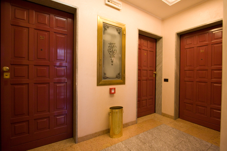 Public Area 2, Residence de la Gare, Milano