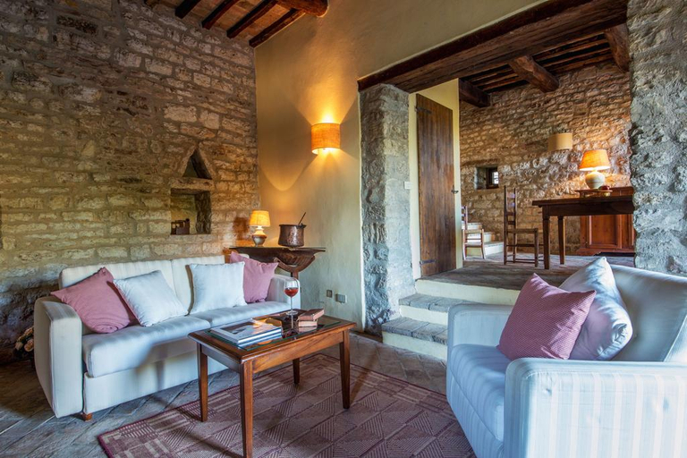 Bedroom 4, Castello Valenzino, Perugia