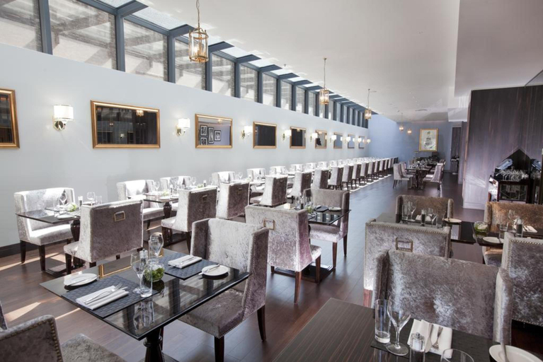 Food & Drinks 5, Dorsett Shepherds Bush, London