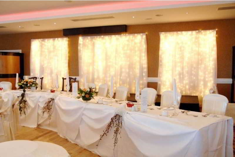 Food & Drinks 5, Ard Ri House Hotel