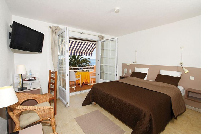 Bedroom 2, L'Esterella, Var