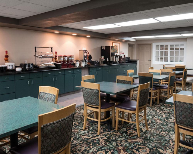Food & Drinks 5, Rodeway Inn & Suites Shreveport, Caddo
