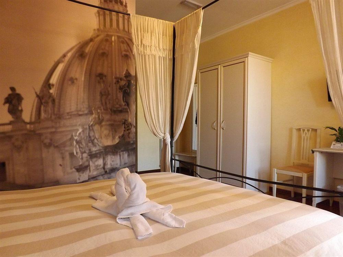 Bathroom 5, Le Suite di Via Catone, Rome