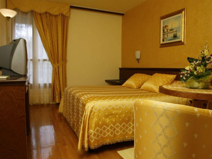 Bedroom 5, Hotel Cittar, Novigrad