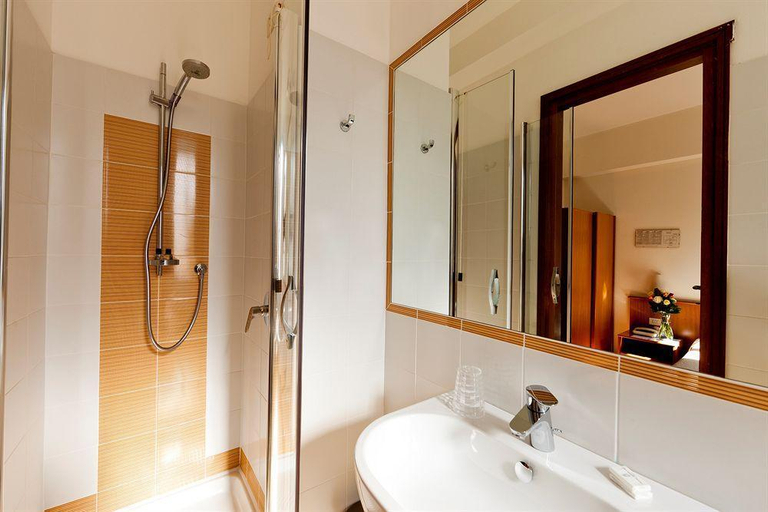 Bathroom 4, Hotel Quarcino, Como