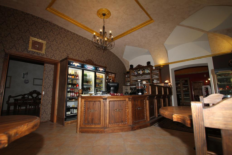 Food & Drinks 5, Boromeum Residence, Hradec Králové
