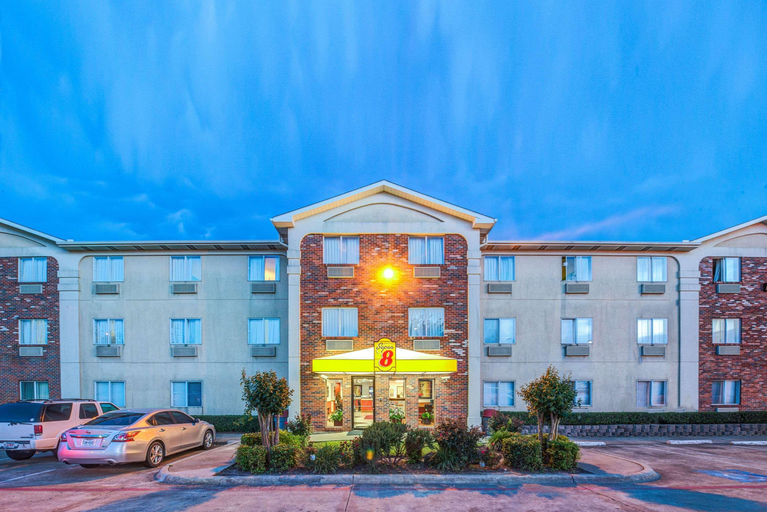 Exterior & Views 2, Super 8 by Wyndham McKinney/Plano Area, Collin