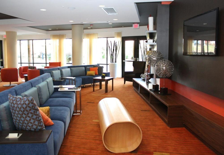 Public Area 2, Courtyard By Marriott Triangle Town Center, Wake