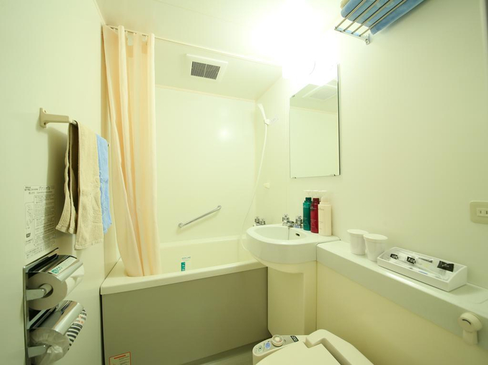 Bathroom 5, APA Hotel Chiba Yachiyo Midorigaoka, Yachiyo