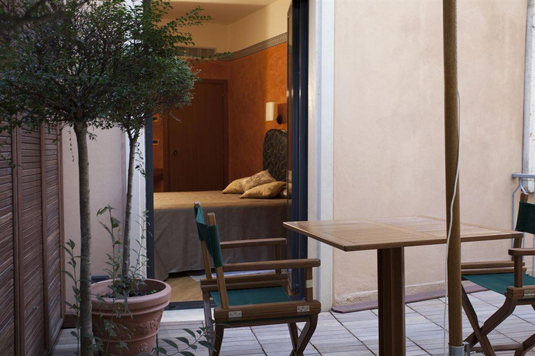 Exterior & Views 2, Hotel Europa, Verona
