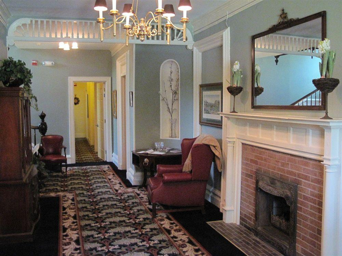 Public Area 2, DeBary Inn, Union