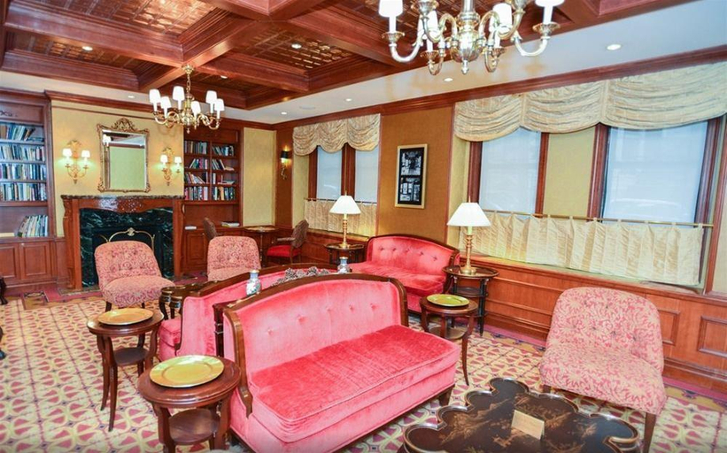 Public Area, Milburn Hotel, New York