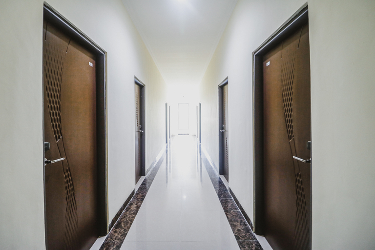Public Area, RedDoorz near UMY Yogyakarta 2, Bantul
