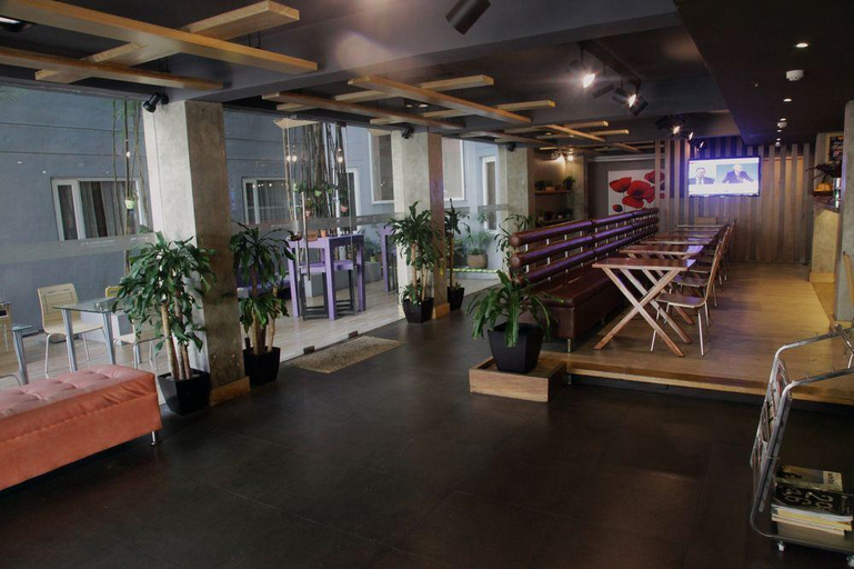 Public Area 3, Guijo Suites Makati, Makati City