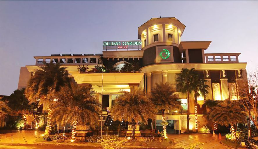 Ollino Garden Malang, Malang