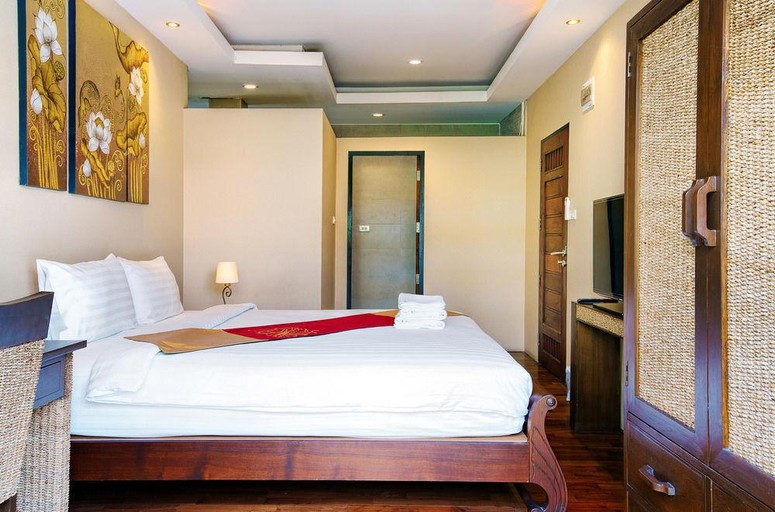 Bedroom 5, Yotaka Bangkok Hotel, Wang Thonglang