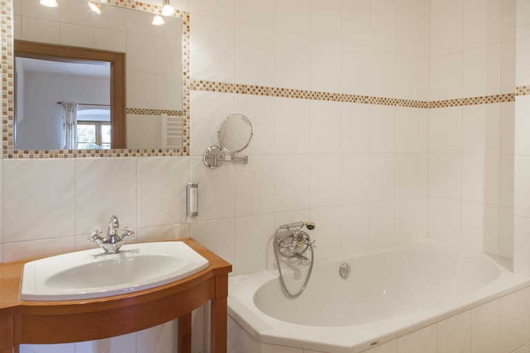 Bedroom, Flair Hotel Karner, Rosenheim