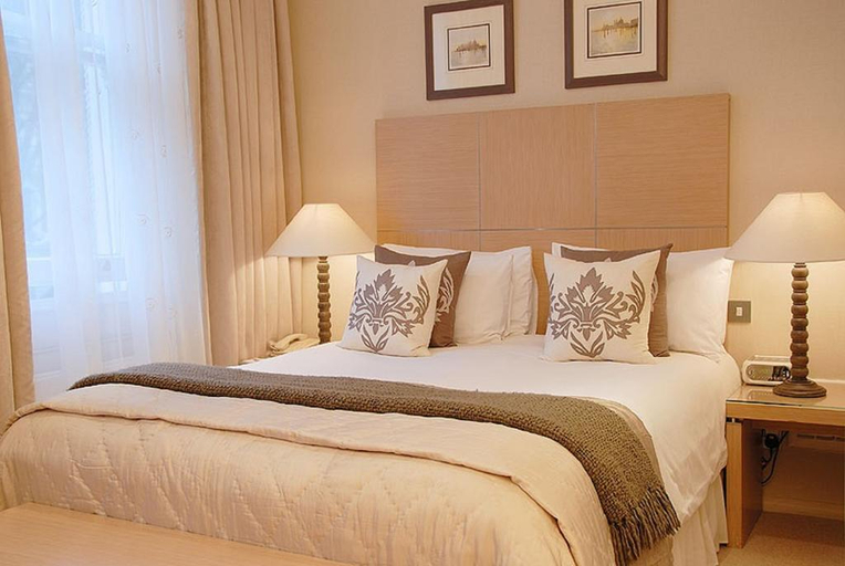 Bedroom 3, Beaufort, London