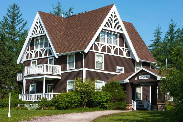 Exterior & Views 2, Silver Dart Lodge Baddeck, Victoria