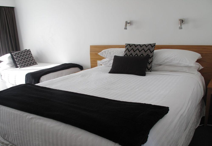Bedroom 4, Auto Lodge Motor Inn, New Plymouth