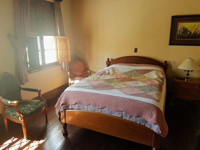 Bedroom 4, Casa Carmel Bed & Breakfast, ZONA 3
